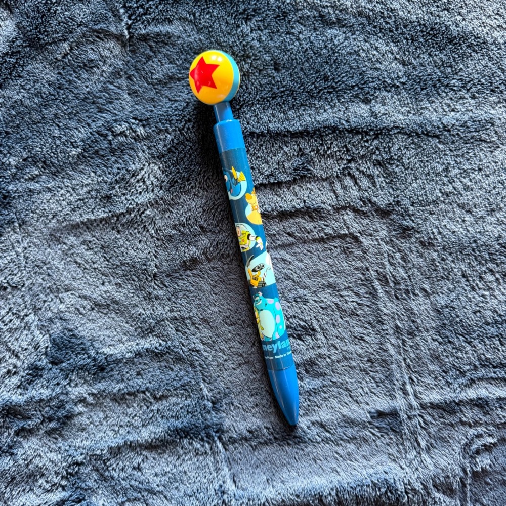 Disney Pixar Character Pen Disneyland Pixar Ball Top Blue Souvenir Pen - B1510
